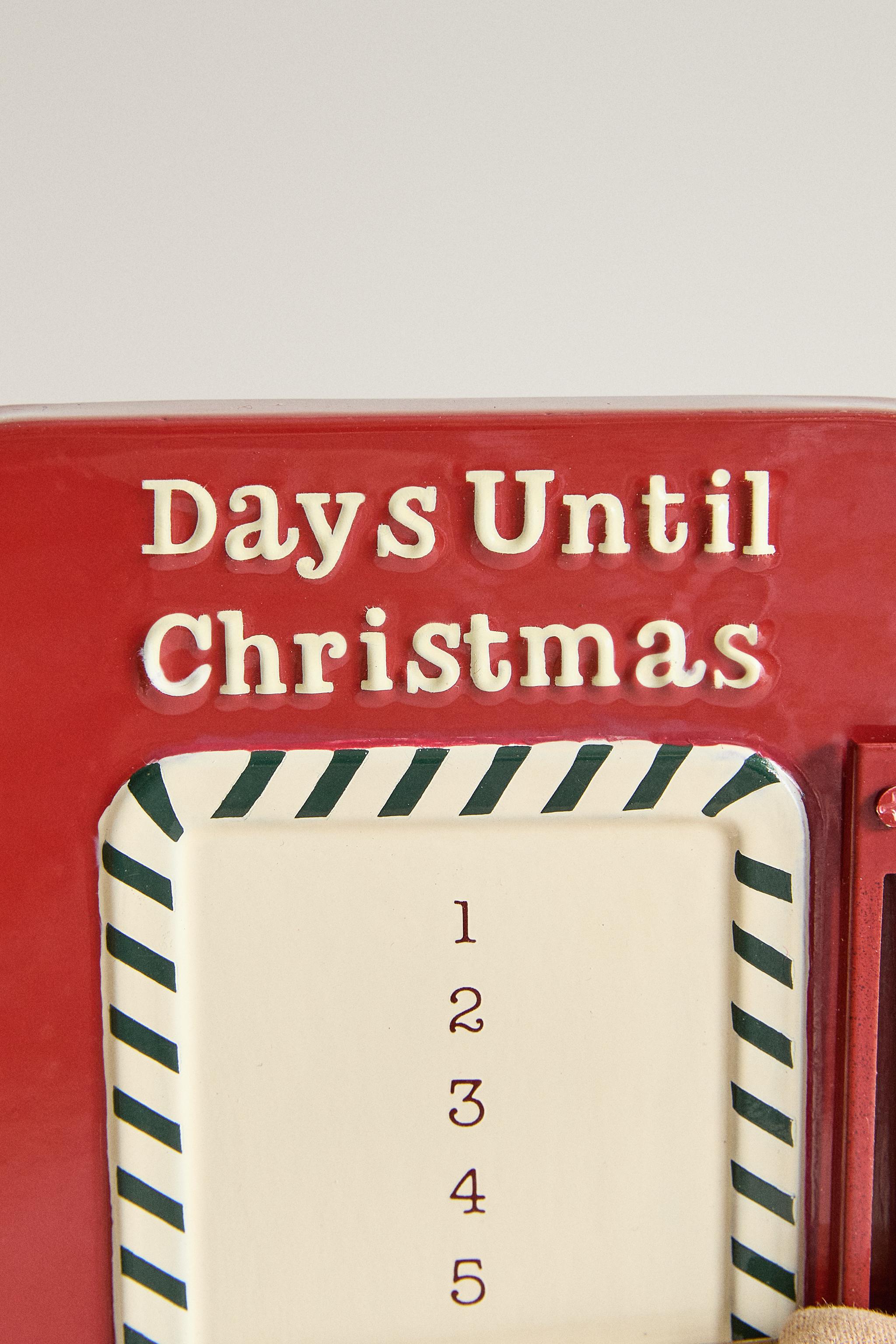 METAL CHRISTMAS ADVENT CALENDAR