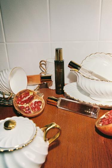 Zara CHAPTER DISCOVERY SET EDP 4 X 30毫升（1.01 液量盎司）。 - 明淺棕色