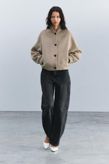جاكيت بومبر مع الصوف من مجموعة ZW - صخري الخاص بـ Zara