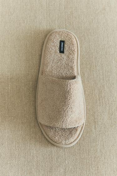 OPEN TERRY BATHROOM SLIPPERS - Beige by Zara