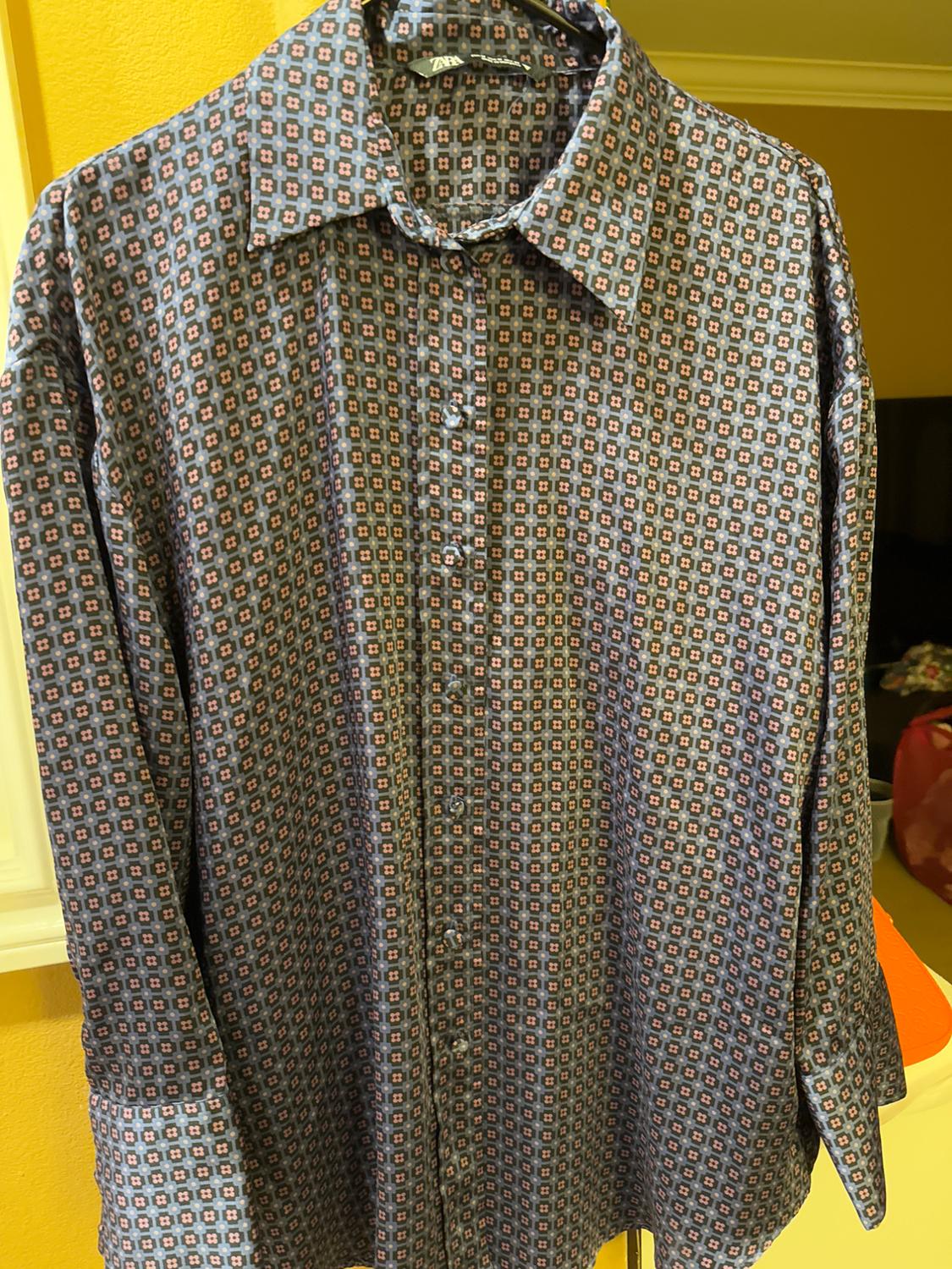 GEOMETRIC PRINT SHIRT