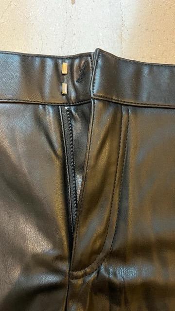 FAUX LEATHER SHORTS - Image 3