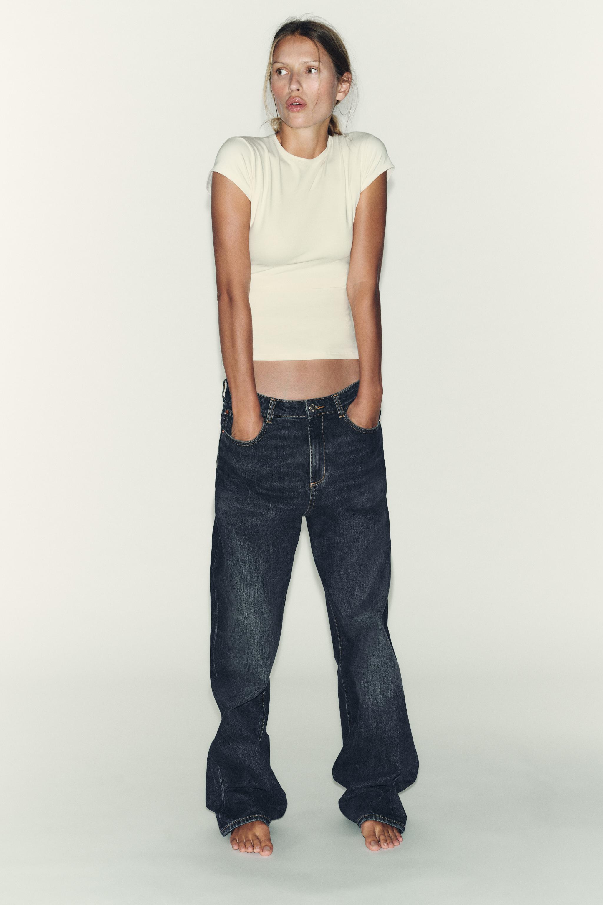 SLIM FIT KISA KOLLU T-SHIRT
