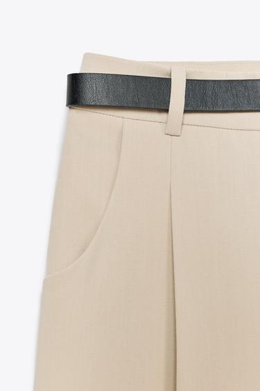 PANTALON À PINCES ET CEINTURE - Camel clair de Zara - Image 7