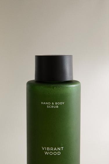 (250 ML) VIBRANT WOOD BODY SCRUB - Green by Zara - Image 2