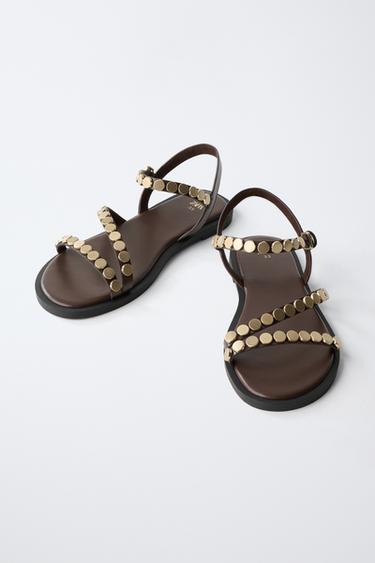 SANDALES À CLOUS - Marron de Zara - Image 2