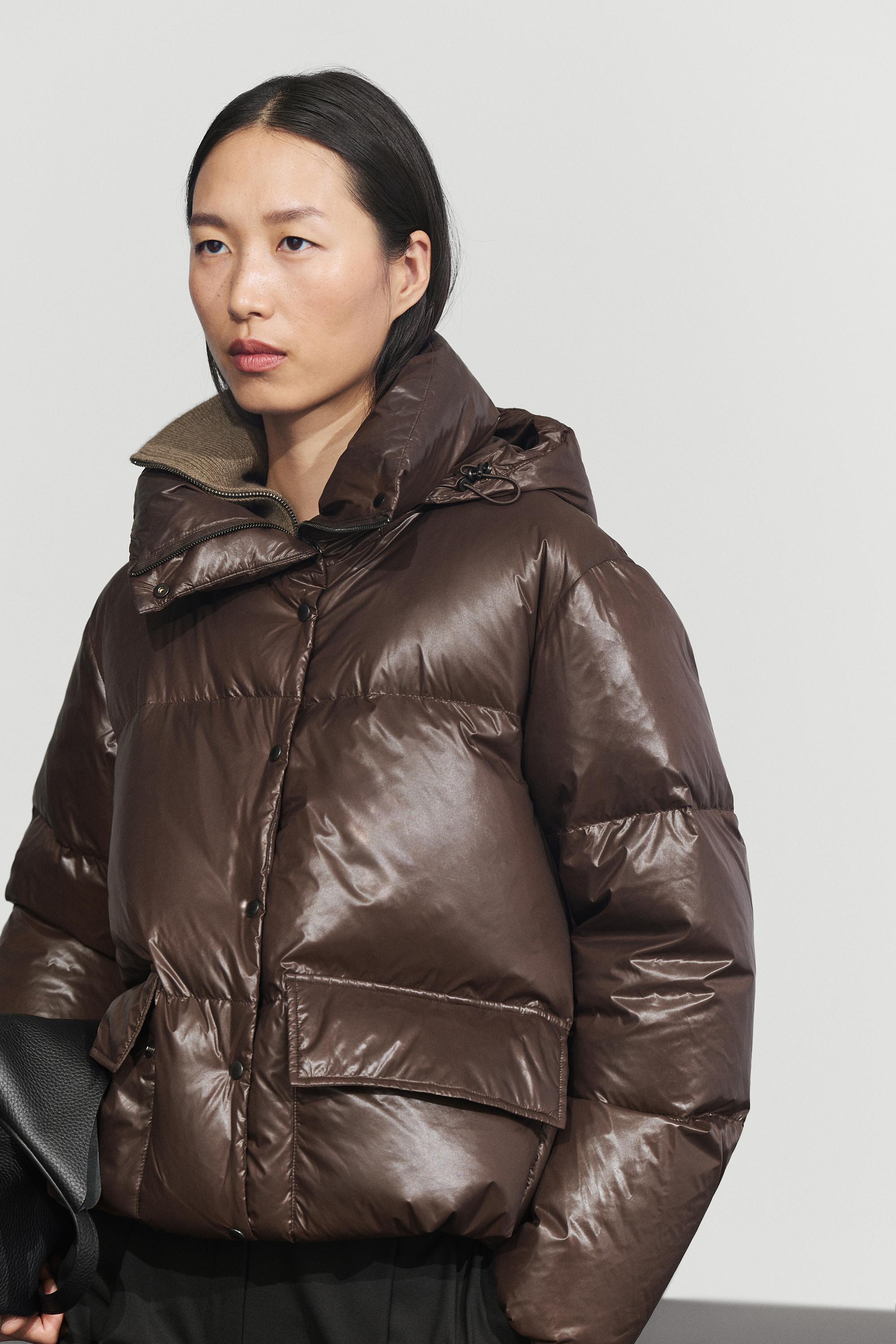Stand-up collar down jacket