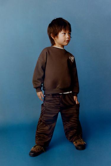 PRINTED JOGGING SWEATSHIRT AND TROUSERS SET - Khaki by Zara