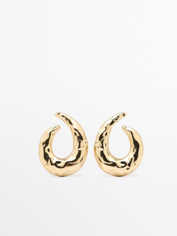 Textured hoop earrings