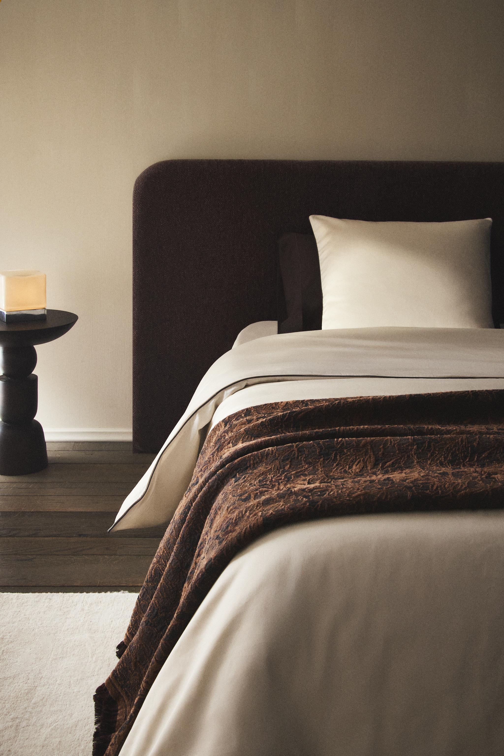 HOUSSE DE COUETTE SATIN PASSEPOIL