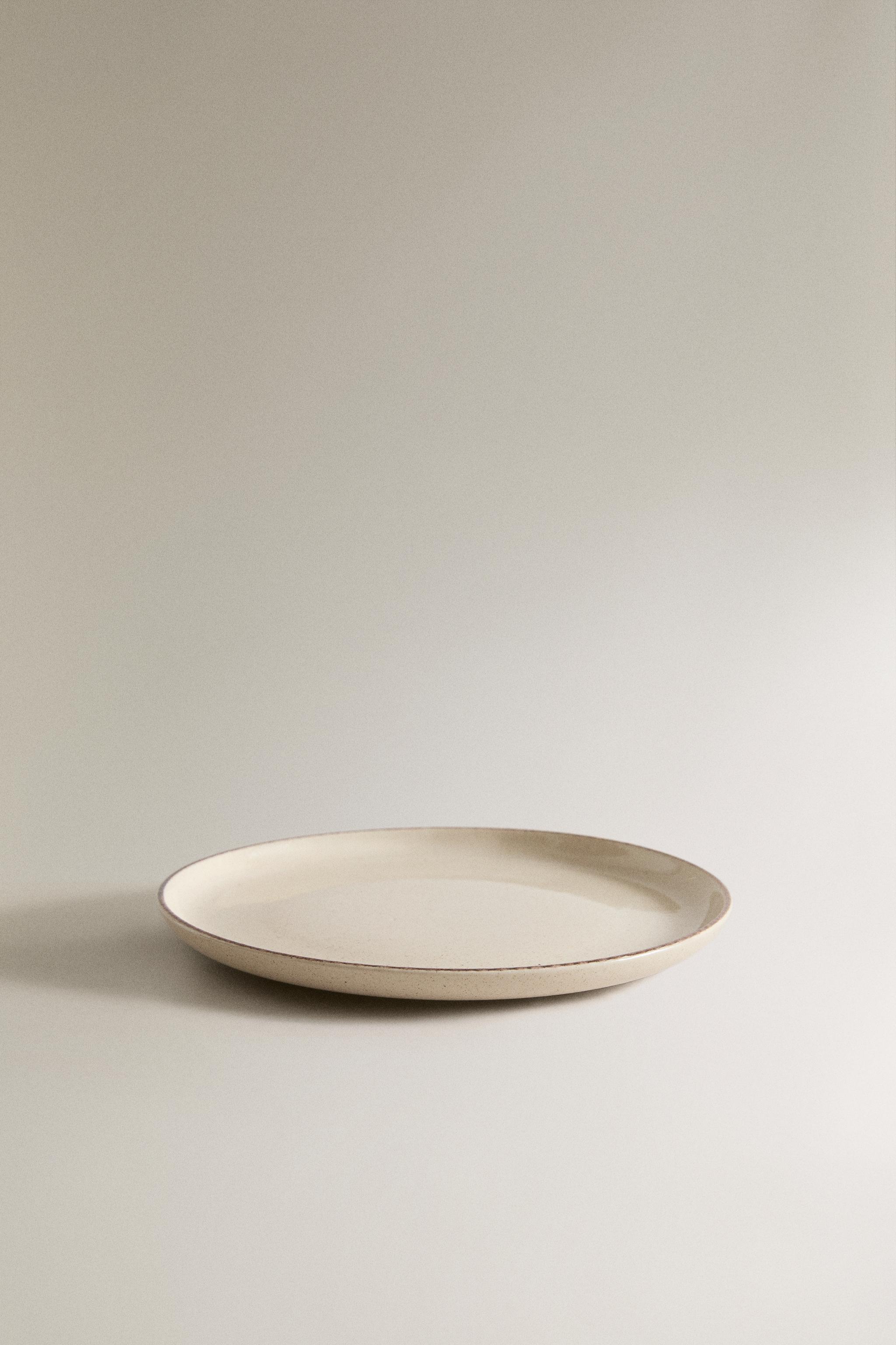 AGED RIM STONEWARE DESSERT PLATE