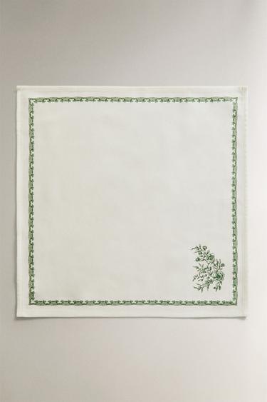 PACK SERVIETTES DE TABLE SATINÉES FLEURS (LOT DE 2) - Verdâtre de Zara - Image 1