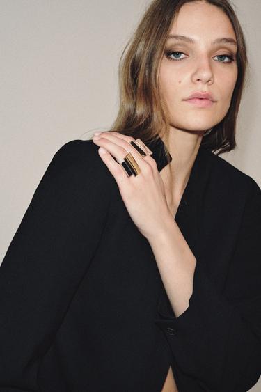 LOT DE BAGUES MÉTALLIQUES COMBINÉES - Or / Argent de Zara - Image 1