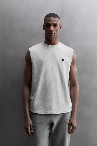 МАЙКА С ВЫШИВКОЙ — СЕРЫЙ С МЕЛАНЖЕВЫМ ЭФФЕКТОМ от Zara