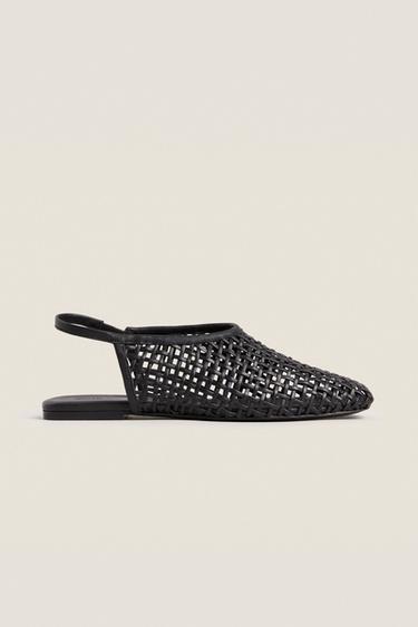 BAILARINA DESTALONADA PIEL TRENZADA - Negro de Zara