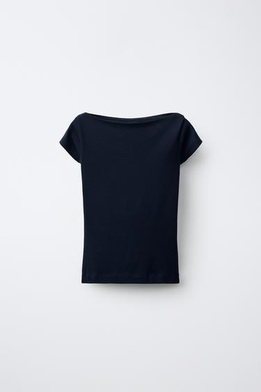 CAMISETA CUELLO BARCO LISA - Marino de Zara