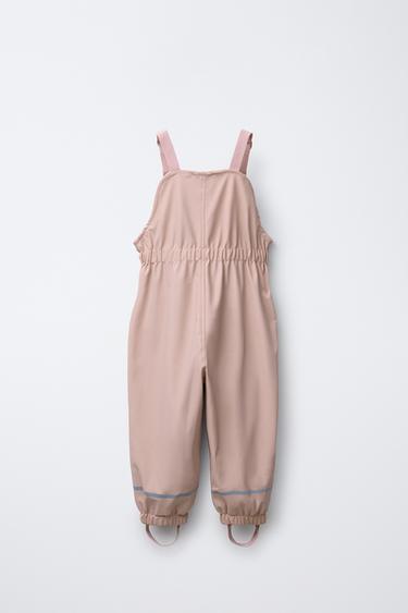 Сиськи бар секс порно Үлкен мүшесі бар әдемі траннилер еркектерді трахает