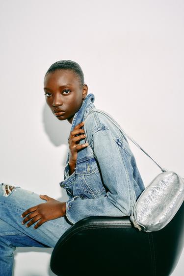 METALLIC CROSSBODY BAG - Silver by Zara