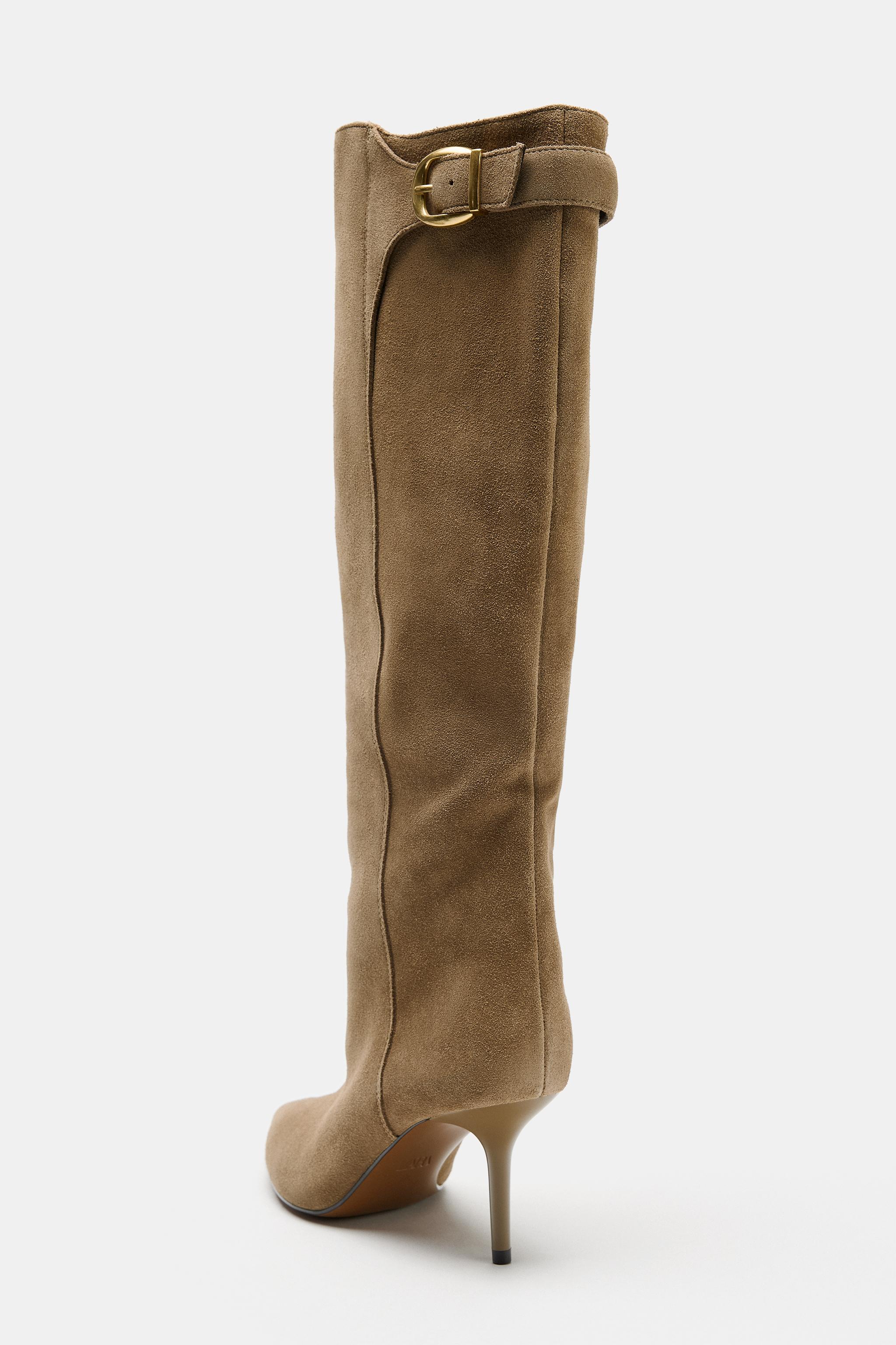 BOTTES EN CROÛTE DE CUIR À TALONS ET BOUCLE