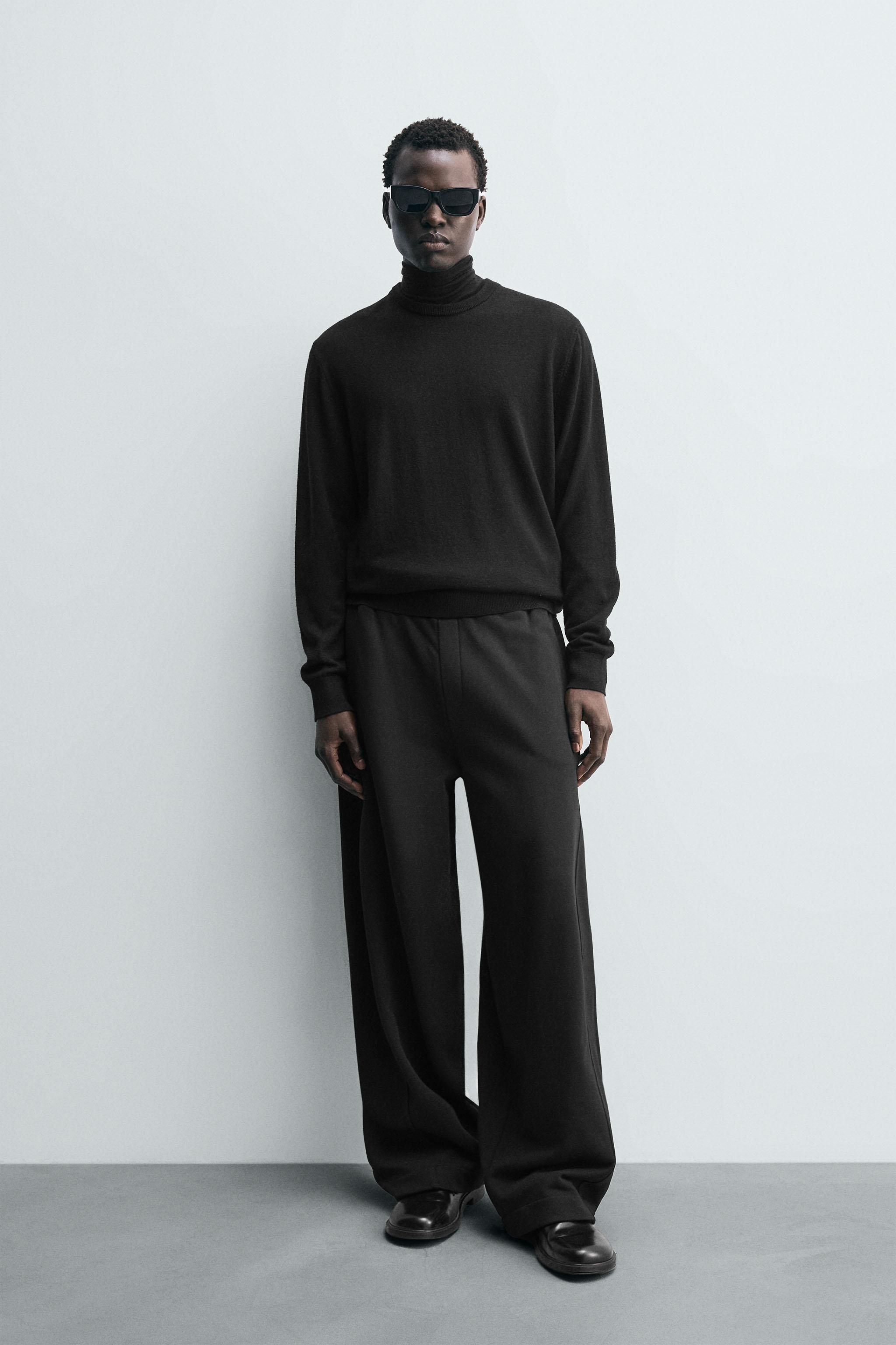 BALLOON PANTS WITH TWISTED SEAMS