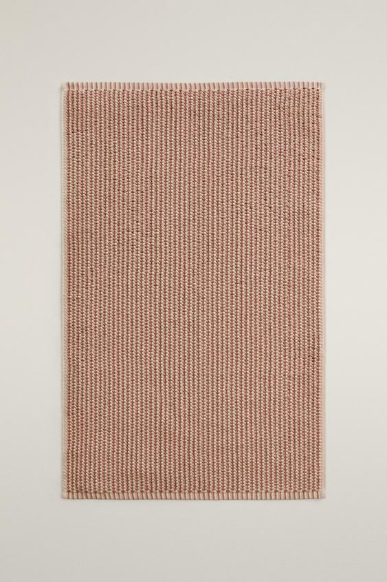 TEXTURED COTTON BATH MAT - Pinks by Zara - Image 0