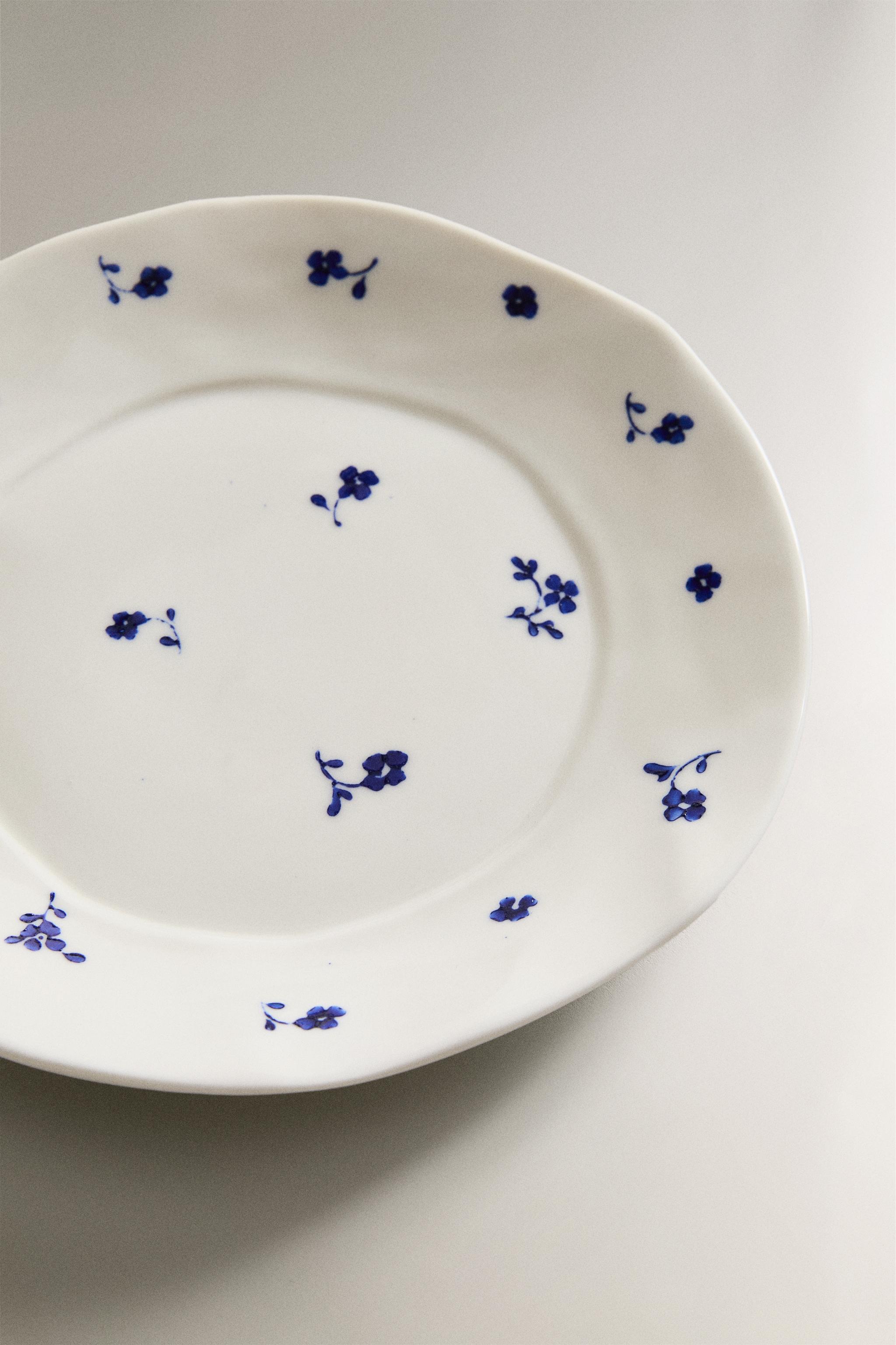 FLORAL PORCELAIN DESSERT PLATE
