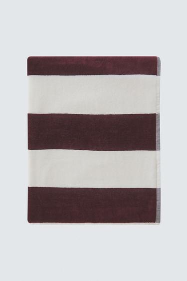 ストライプ ビーチタオルボルドーZaraのストライプ ビーチタオル - ボルドー 