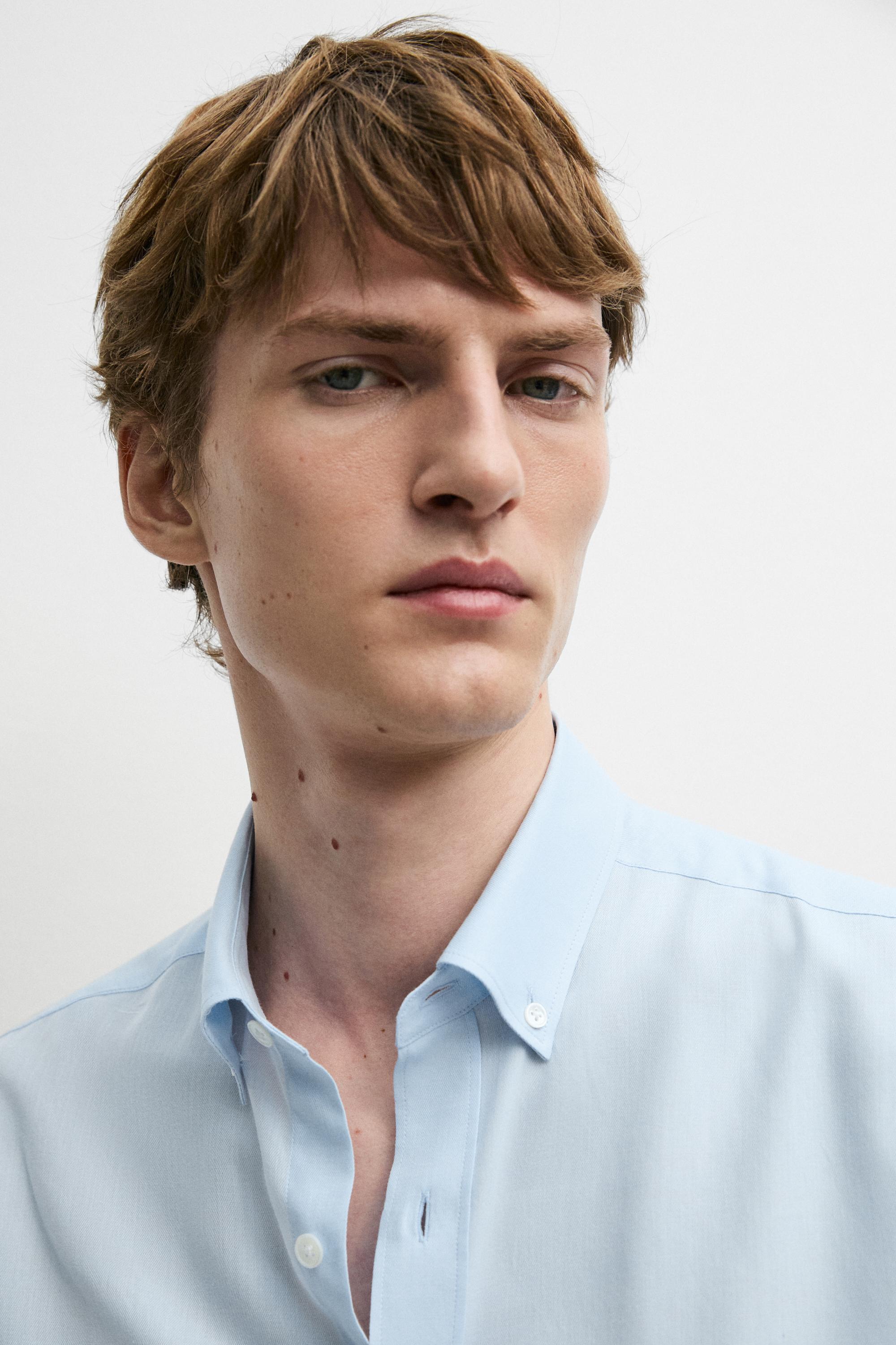 100% cotton twill regular fit shirt