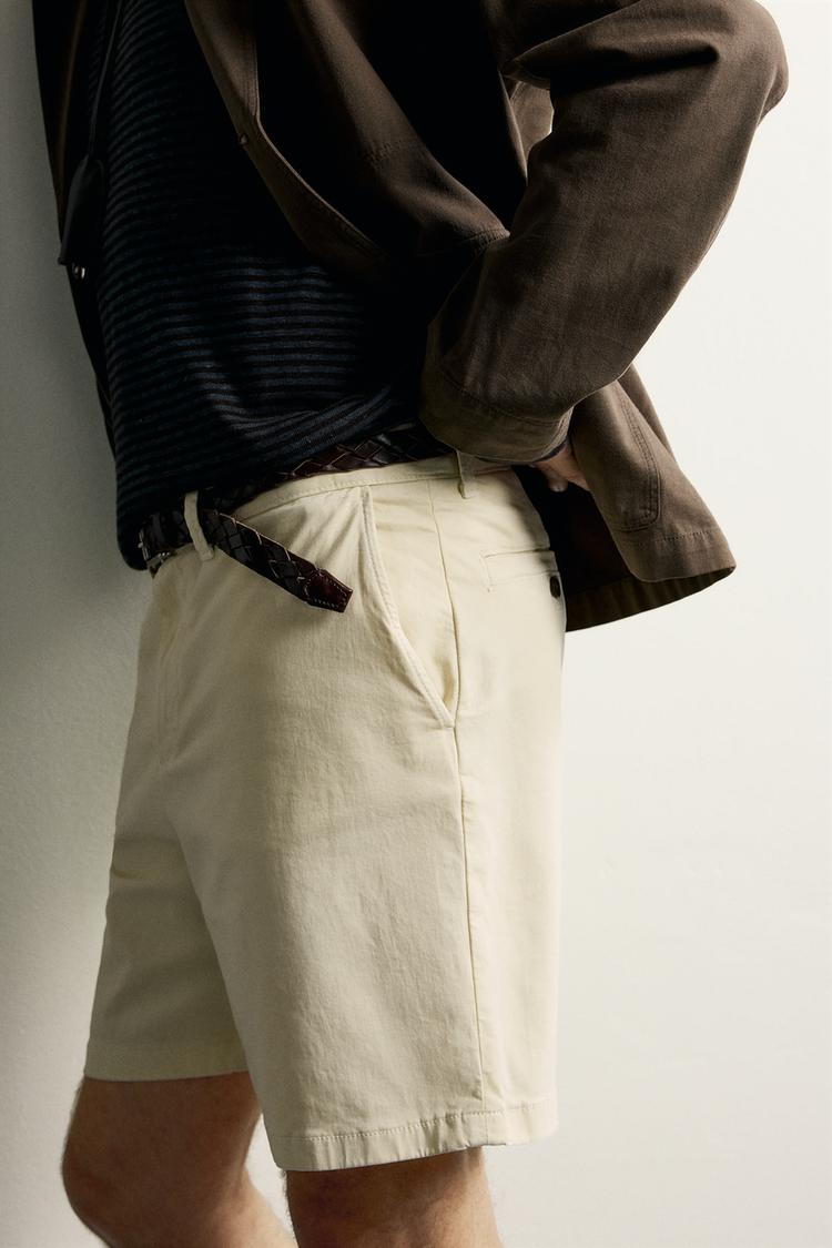 BERMUDA CHINO DE CORTE REGULAR 5