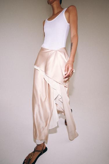 JUPE FLUIDE SATINÉE ZW COLLECTION - rose poudré de Zara - Image 3