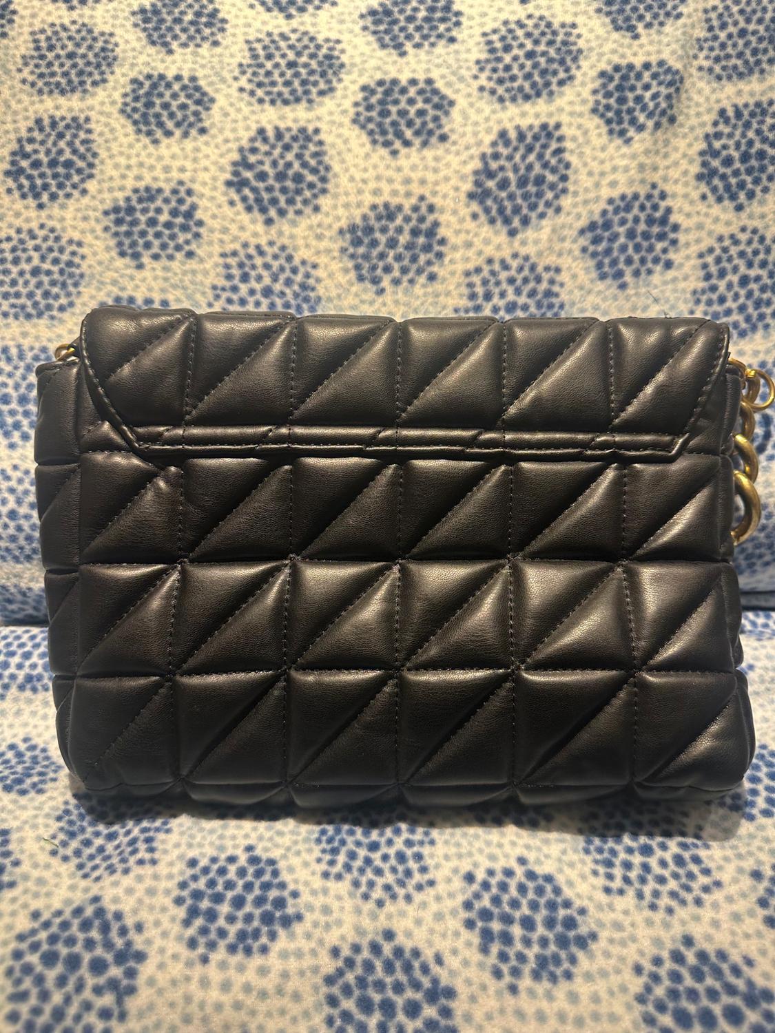 QUILTED SHOULDER BAG WITH CHAIN - Image 2