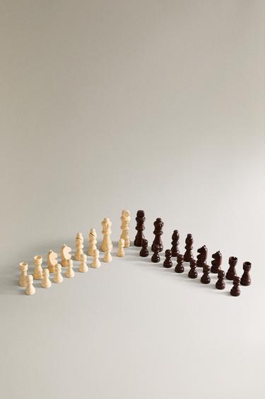 LOT PIÈCES JEU D’ÉCHECS (LOT DE 32) - Blanc / Noir de Zara - Image 1