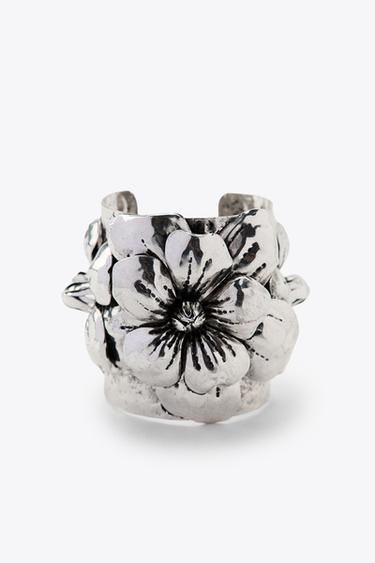 FLOWER BANGLE BRACELET - Silver by Zara - Image 3