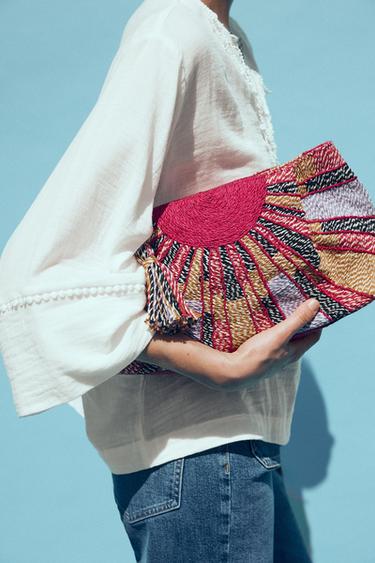 BOLSO TRENZADO RECTANGULAR - Fucsia de Zara