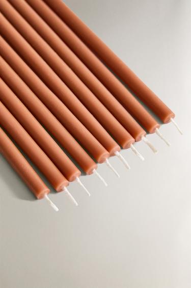 PACK OF THIN TOFFEE-COLOURED DECORATIVE CANDLES (PACK OF 10) - Toffee by Zara - Image 1