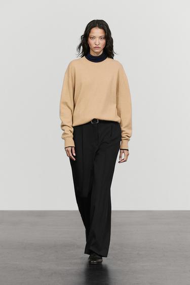 Flowing pleated pants — Black 1