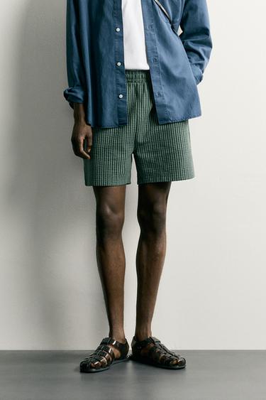 BERMUDA REGULAR FIT SEERSUCKER CONFORT - Verde de Zara