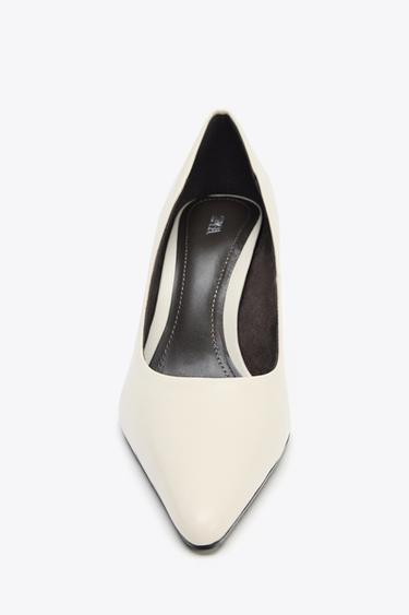 CHAUSSURES À TALONS EN CUIR - Blanc écru de Zara - Image 2