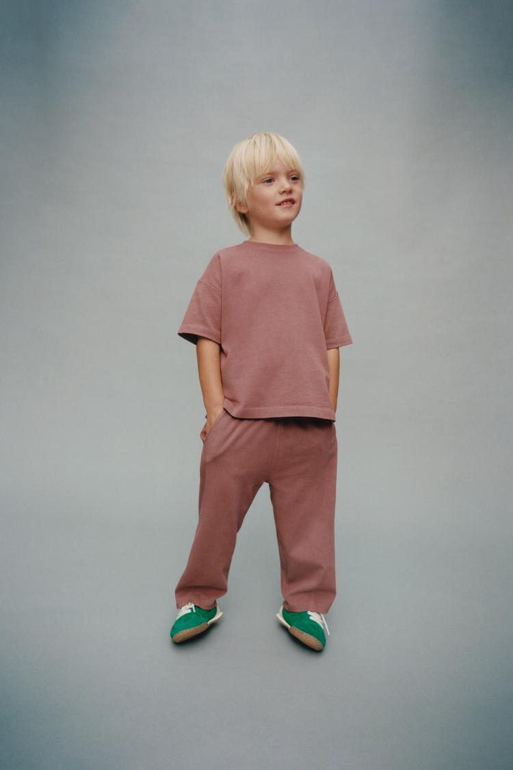 COMPLETO MAGLIETTA E PANTALONI GAMBA LARGA LISCI Melanzana