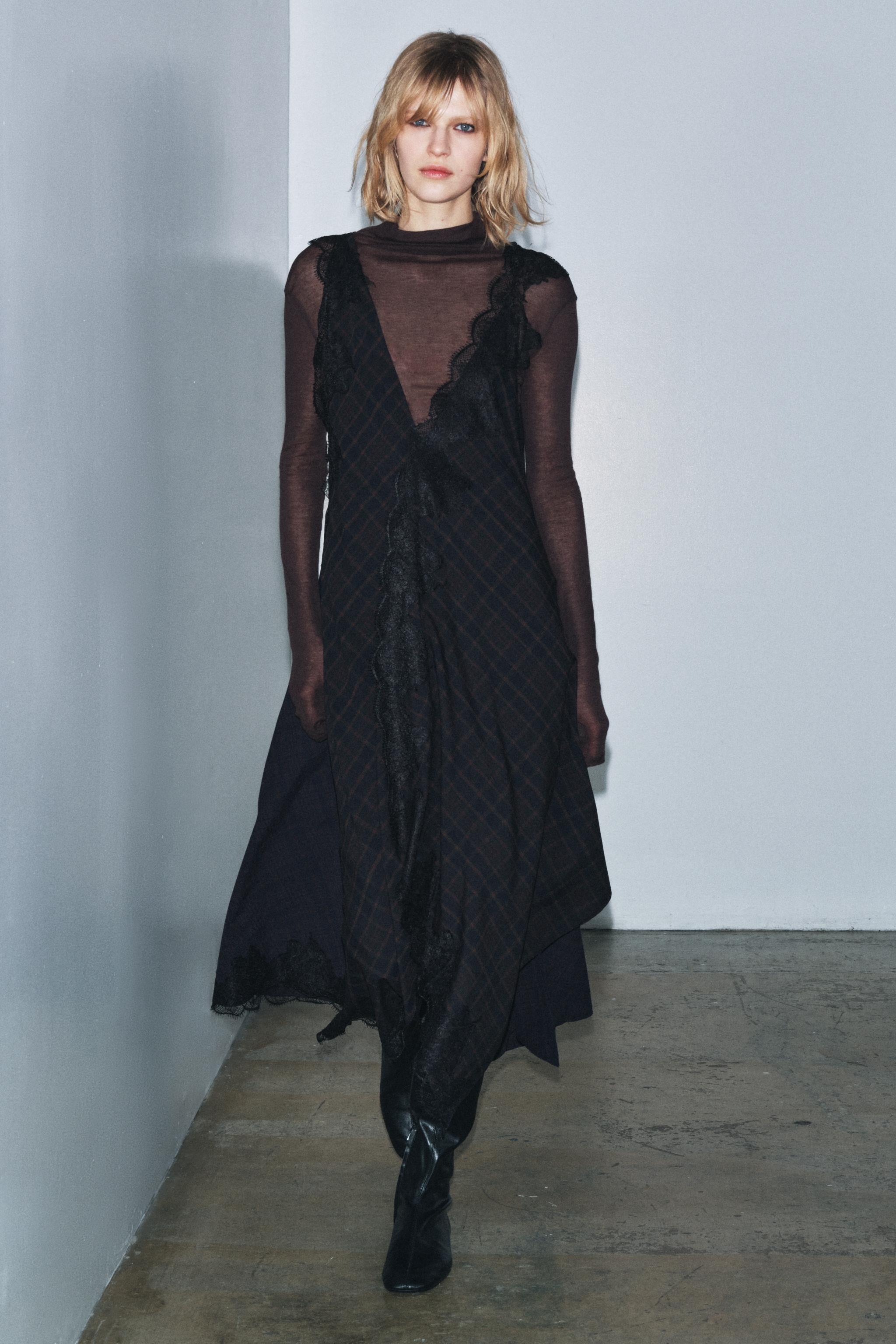 ZW COLLECTION LIMITED EDITION COMBINATION LACE DRESS - Navy blue