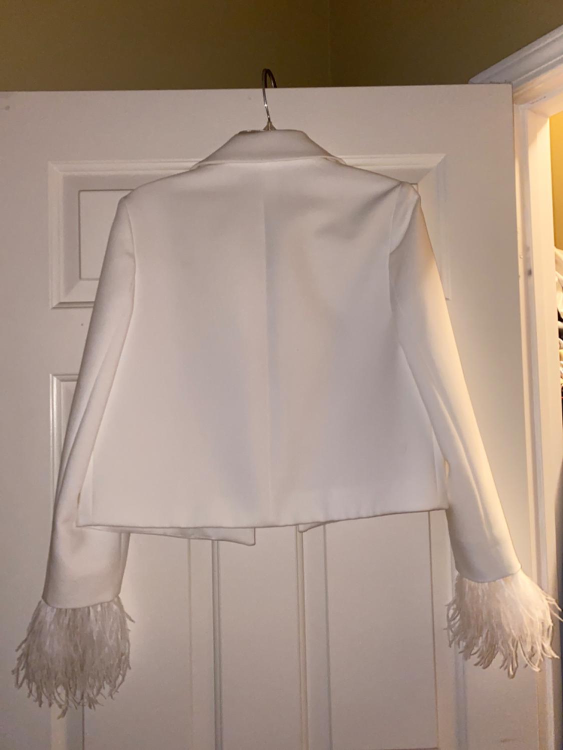 BLAZER CORTA PLUMAS ZW COLLECTION - Image 3