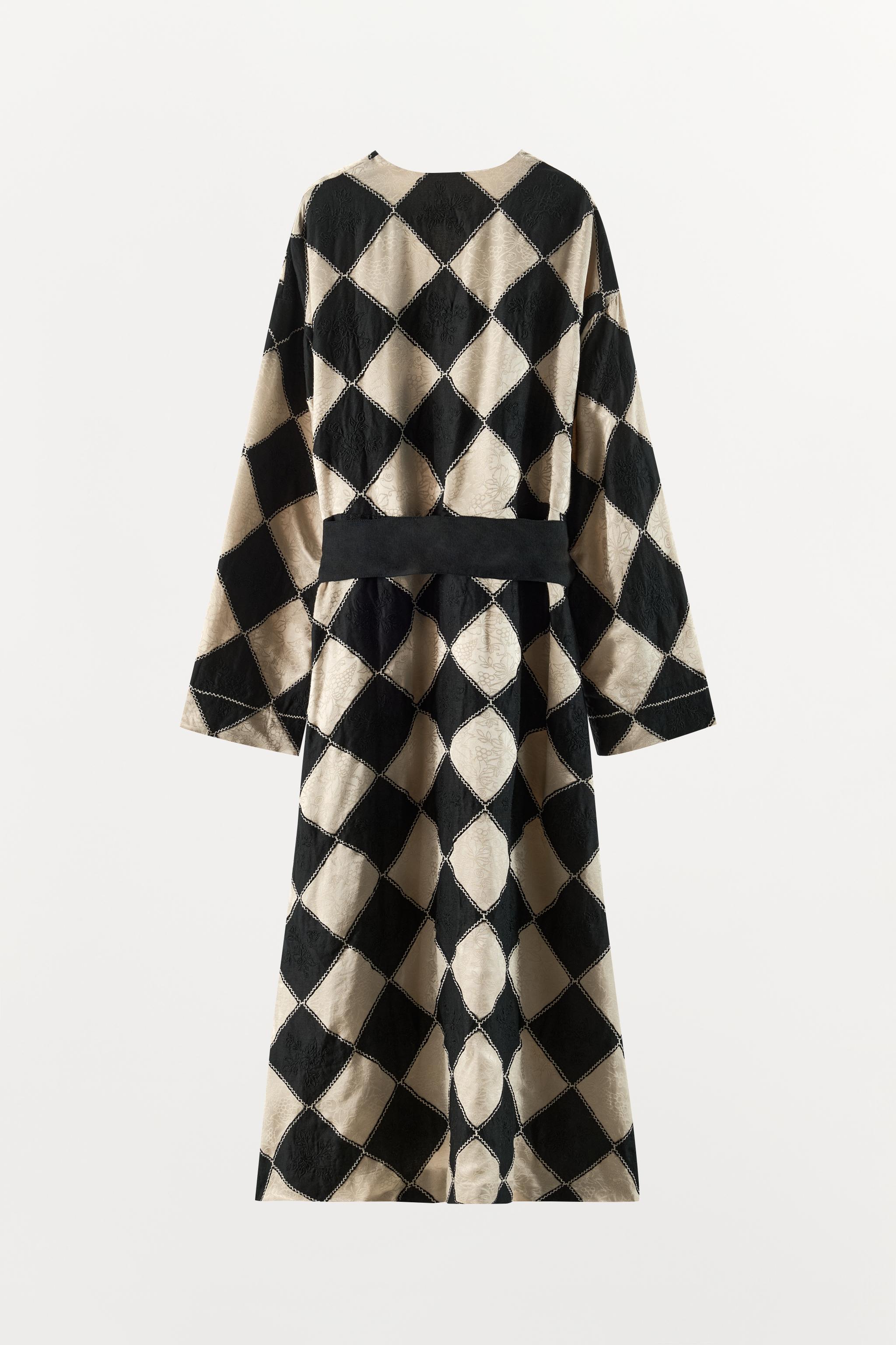 KIMONO LONG À LOSANGES BRODÉS LIMITED EDITION