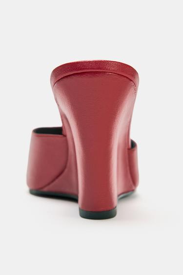 CHAUSSURES COMPENSÉES EN CUIR - Rouge de Zara - Image 4
