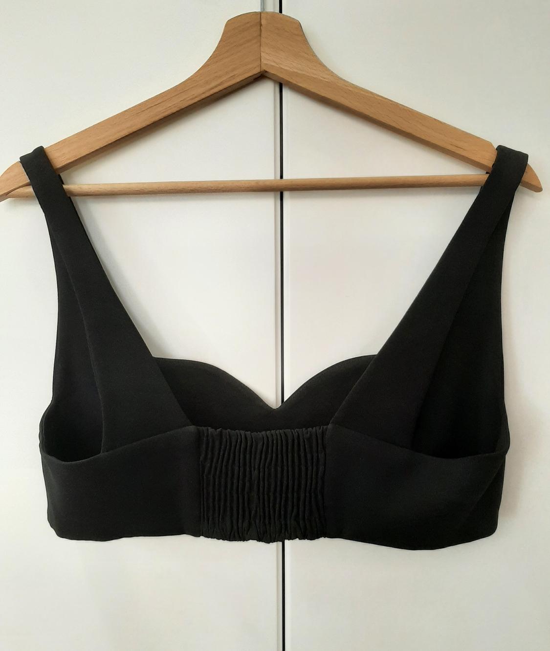 STRAPPY CROP TOP - Image 3