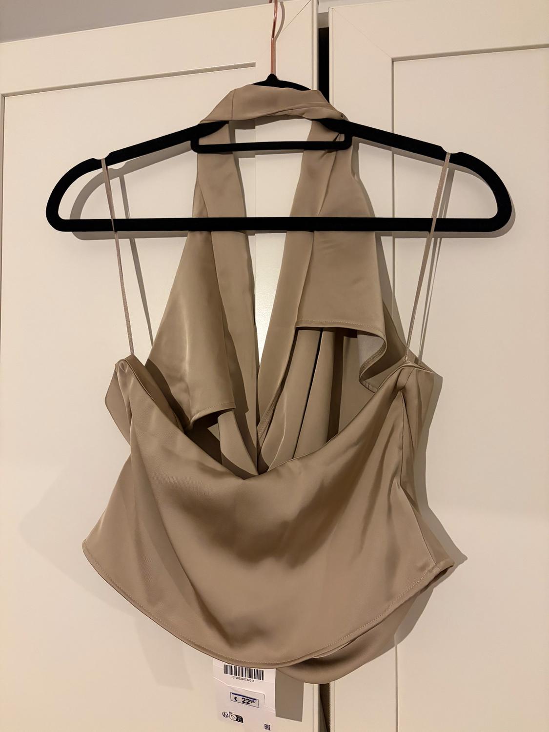 SATIN HALTER TOP - Image 3