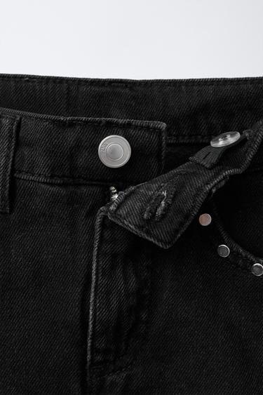 JUPE-SHORT EN JEAN À CLOUS - Noir de Zara - Image 2