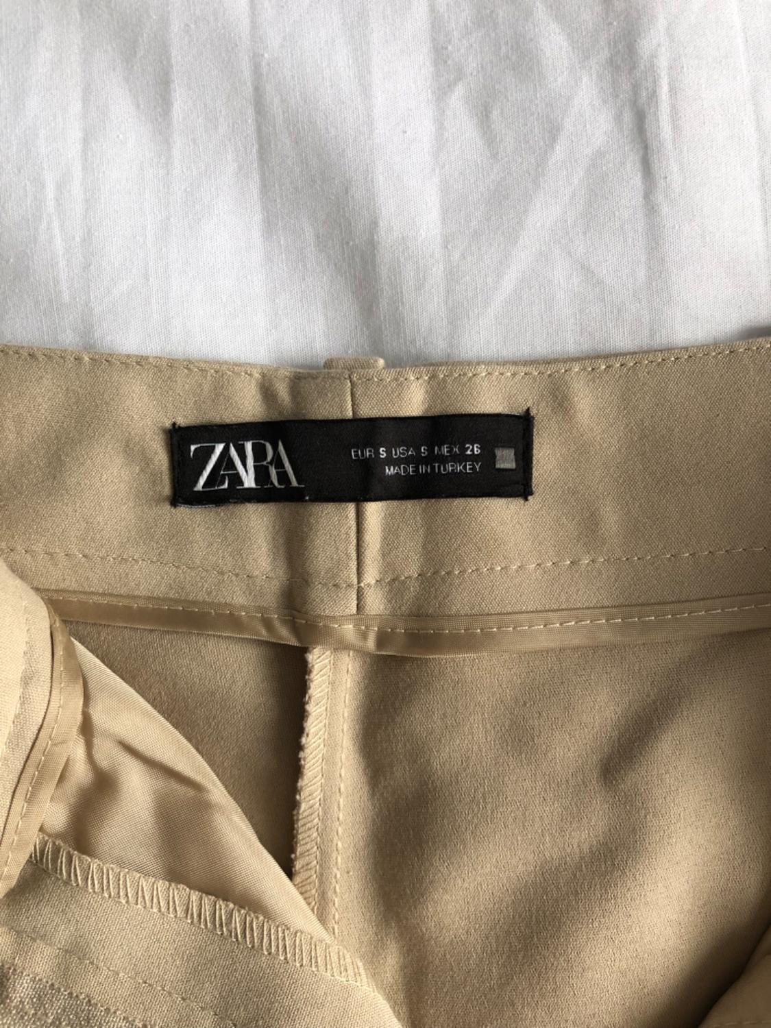 DARTED HIGH-WAIST BERMUDA SHORTS - Image 4