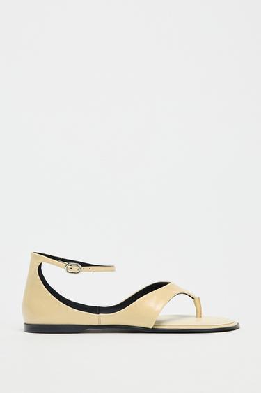 LEATHER TOE POST SANDALS - Ecru White by Zara