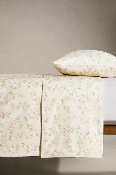 DRAP DE DESSUS IMPRIMÉ FLORAL - Vert d'eau de Zara - Image 2