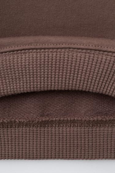 WAFFLE-DETAIL SWEATSHIRT - Chocolate by Zara - Image 3